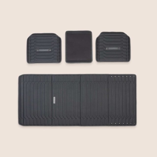 Image of Ford Cargo Organizer - view 5 (product view)