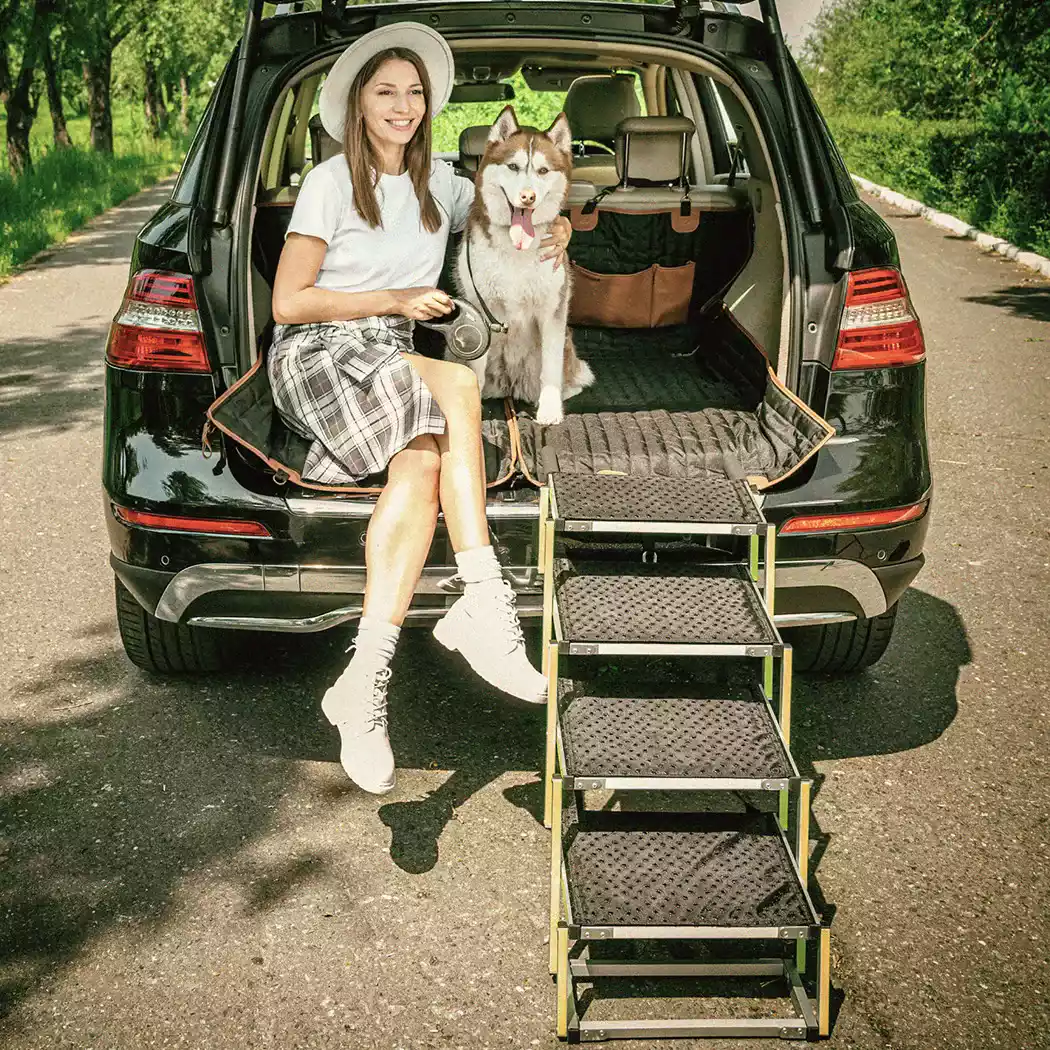 Detailed look at Doggy Ramp  |  “Tailgate” by Owleys - image 9 (product view)