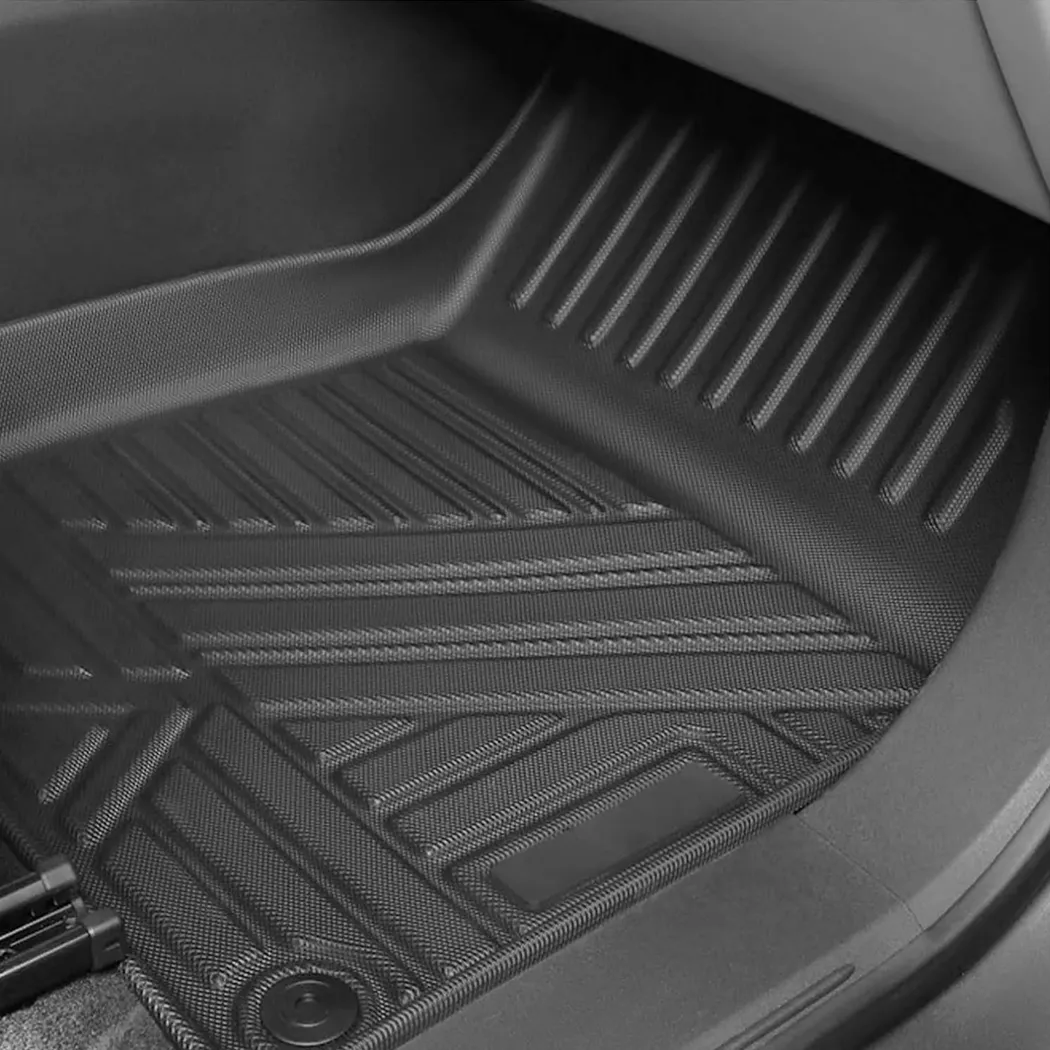 Detailed look at Chevy Equinox Floor Mats  |  2017-2023 Models Custom Fit - image 9 (product view)