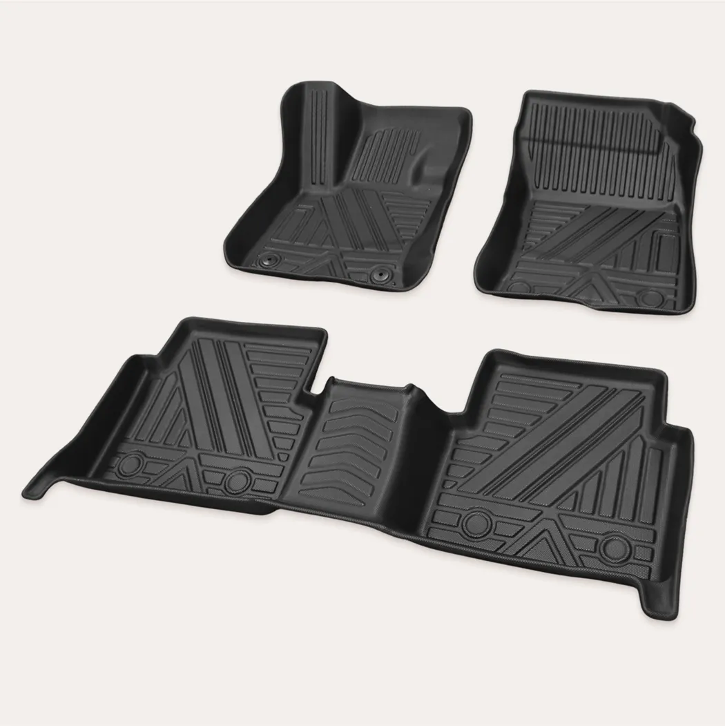 Ford Escape Floor Mats  |  2020-2024 Models Custom Fit in detail - image 6 (product view)