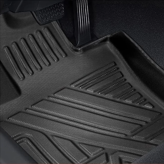 Detailed look at Mazda CX-5 Floor Mats  |  2018-2023 Models Custom Fit - image 9 (product view)