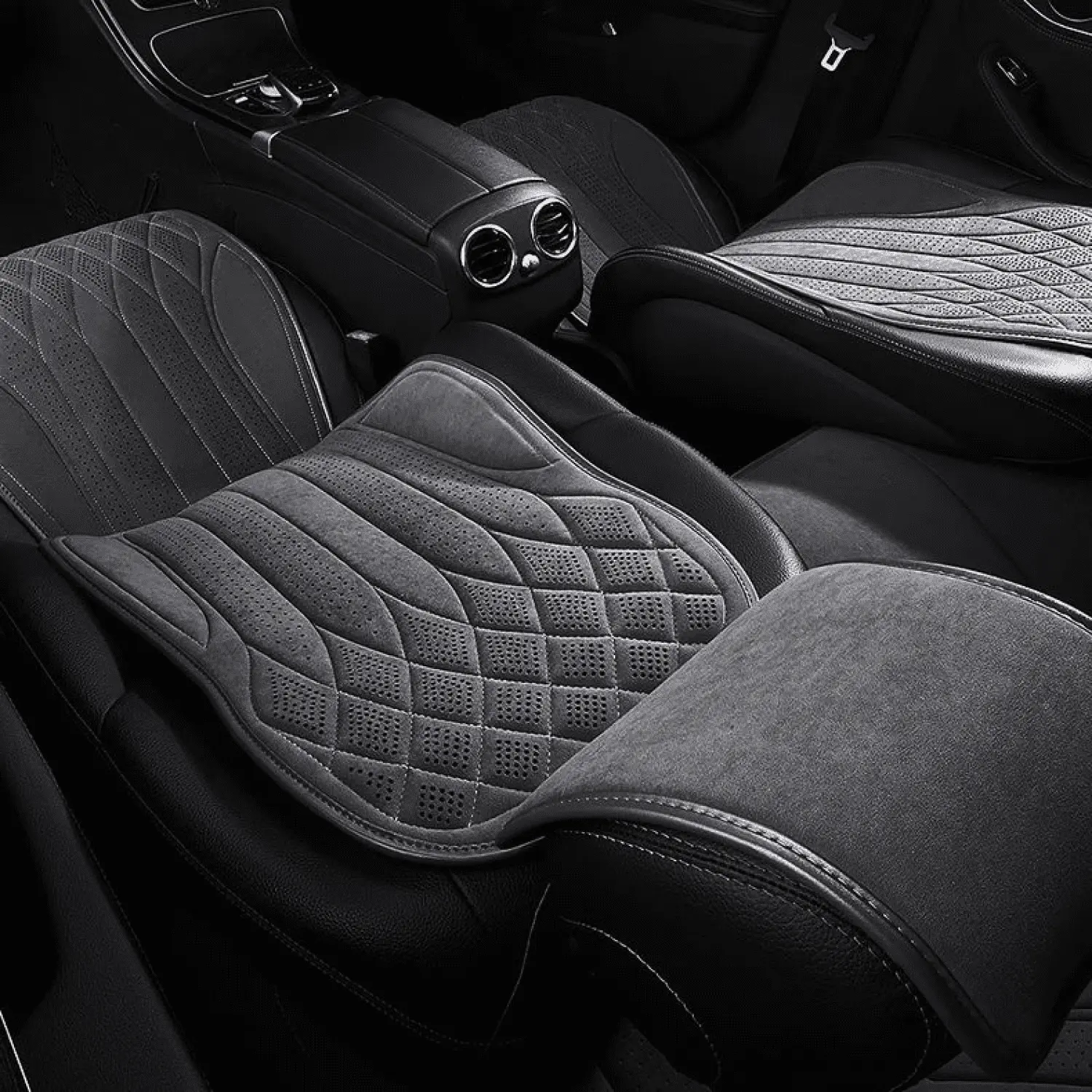 Detailed look at Toyota Camry Car Seat Covers  |  Owleys - image 9 (product view)