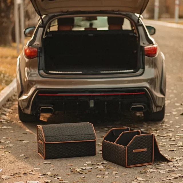 Close-up of Ford Explorer Trunk Organizer - view 7 (product view)