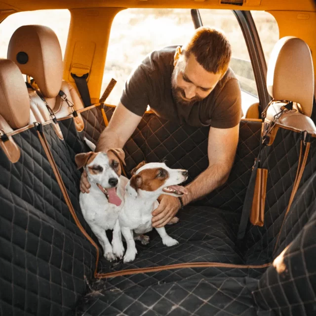 Hyundai Tucson Dog Seat Cover product image 8 (product view)