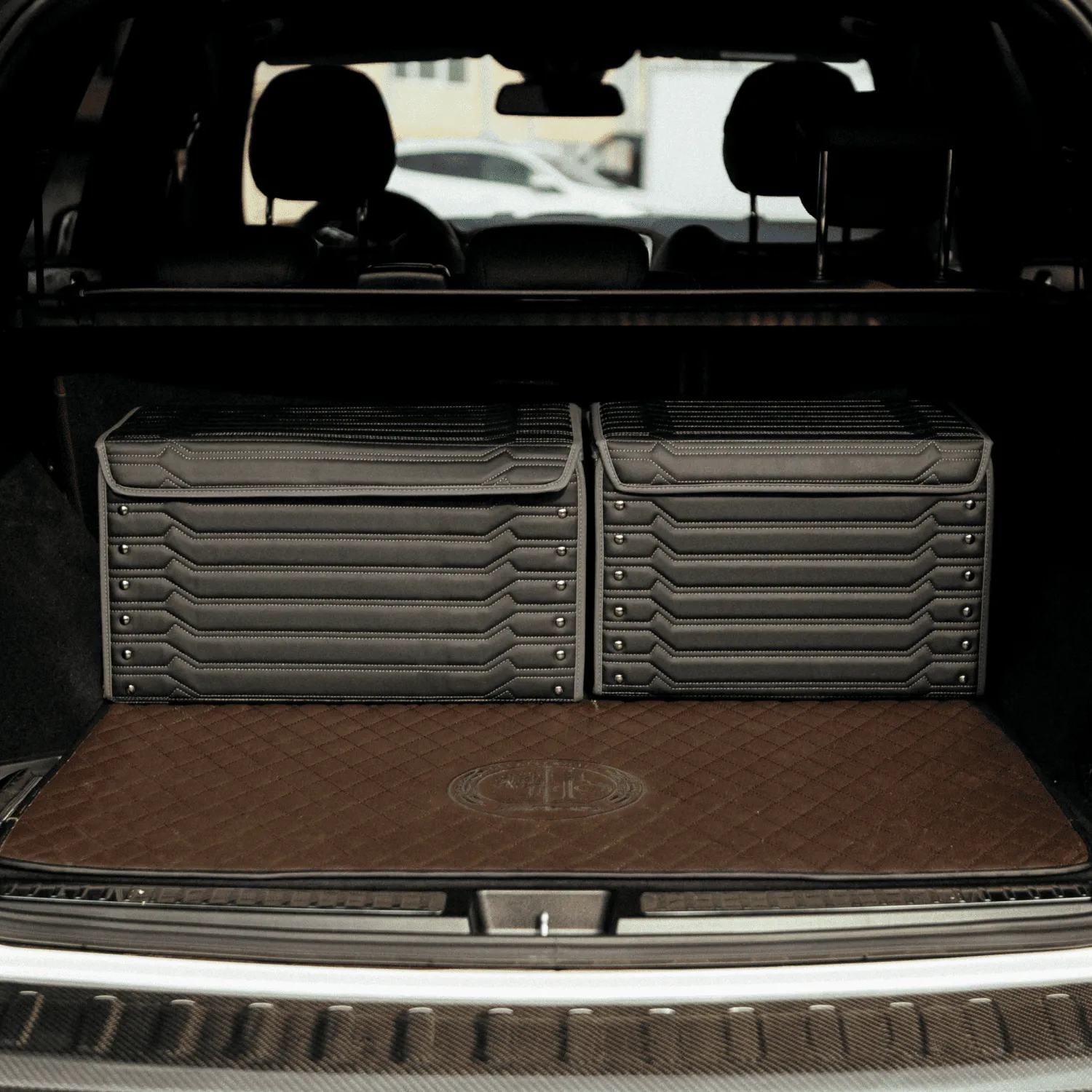 Close-up of Car Trunk Organizer  |  17.7 in – “Highway” by Owleys - view 7 (product view)