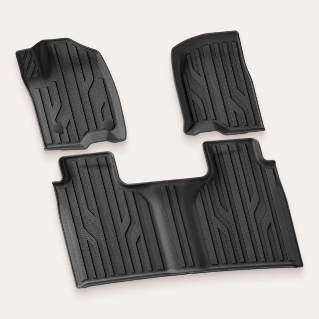 Chevy Silverado Floor Mats  |  2019-2023 Models Custom Fit in detail - image 6 (product view)