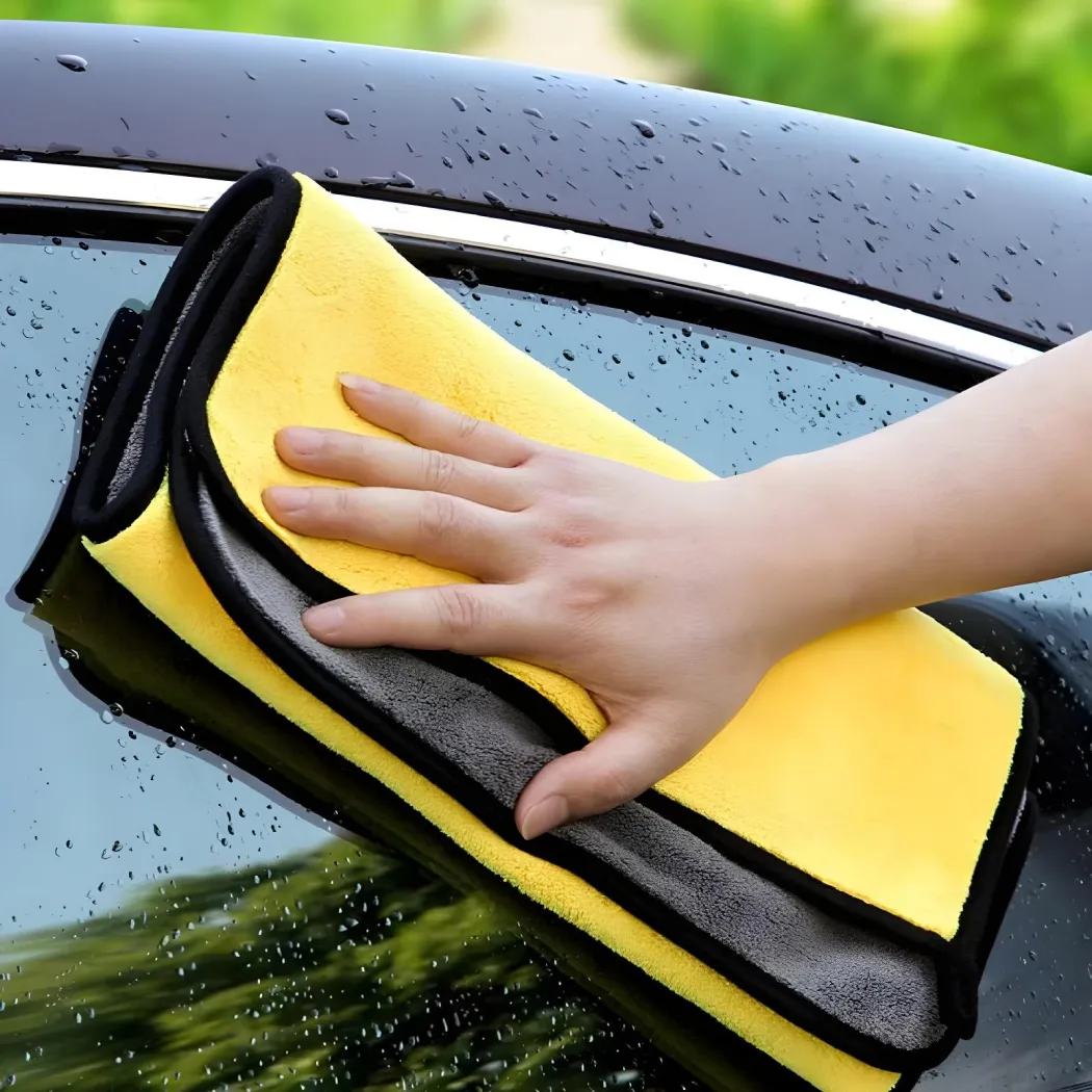 Image of Car Wash Towel: Extra Large Microfiber  |  “MicroWash” by Owleys - view 0 (product view)