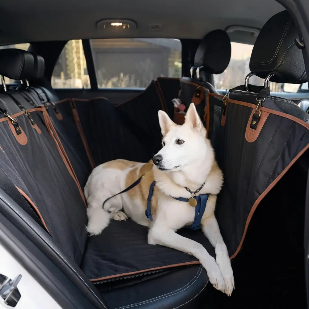 Toyota RAV4 Hard Bottom Dog Seat Cover  |  “Travel Buddy Mk. II” by Owleys - View 5