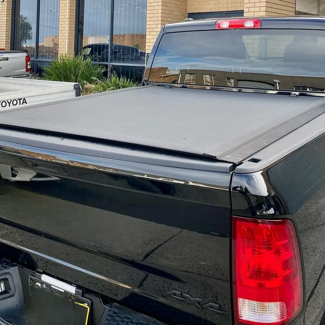 Ford F-150 Hard Roll-Up Tonneau Cover, Hard Rolling Truck Bed Cover  |  Owleys - View 8