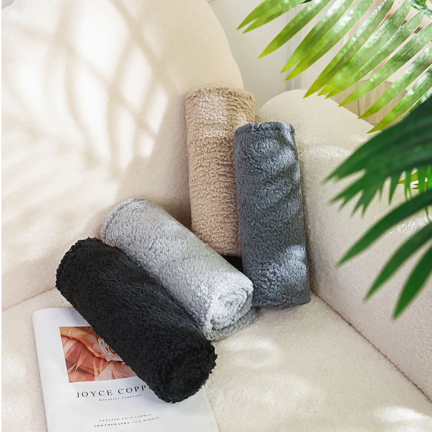 Waterproof Plush Liner for Pets – Paw Pal Collection | Owleys Partnership - View 5